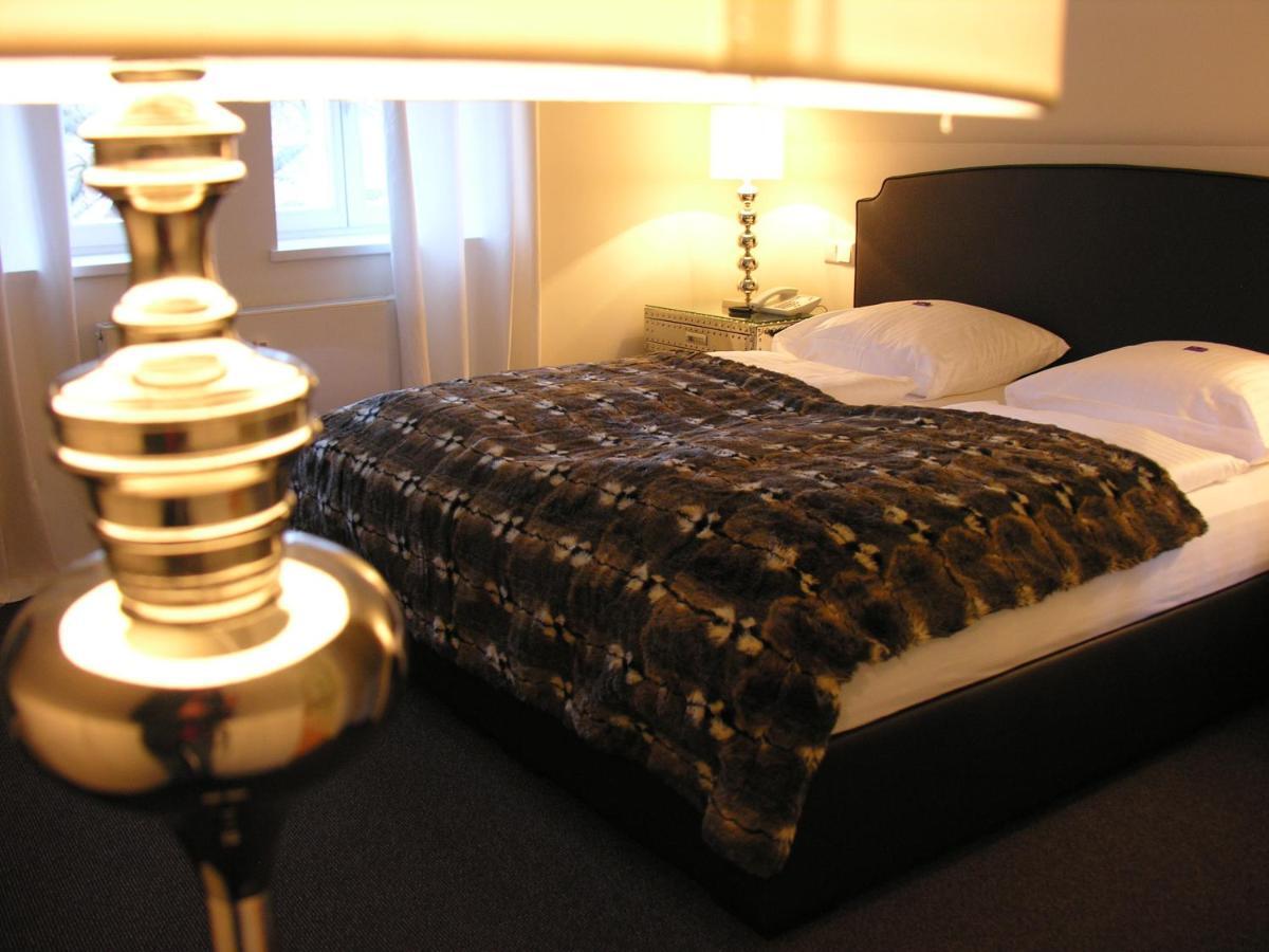 Hotel Am Doktorplatz Rheda-Wiedenbrück Δωμάτιο φωτογραφία